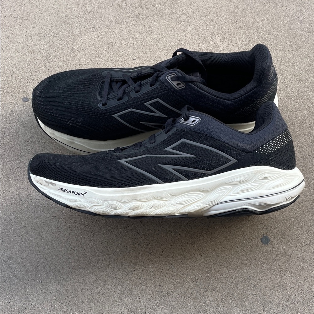 👟 New Balance Men's 860 Stability Shoes - 10 wide (2E)